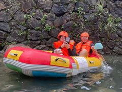 -安吉龙王山峡谷漂流