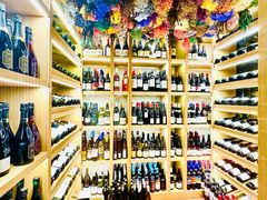 -肆海小川菜酒馆Wine Bistro (青年路店)