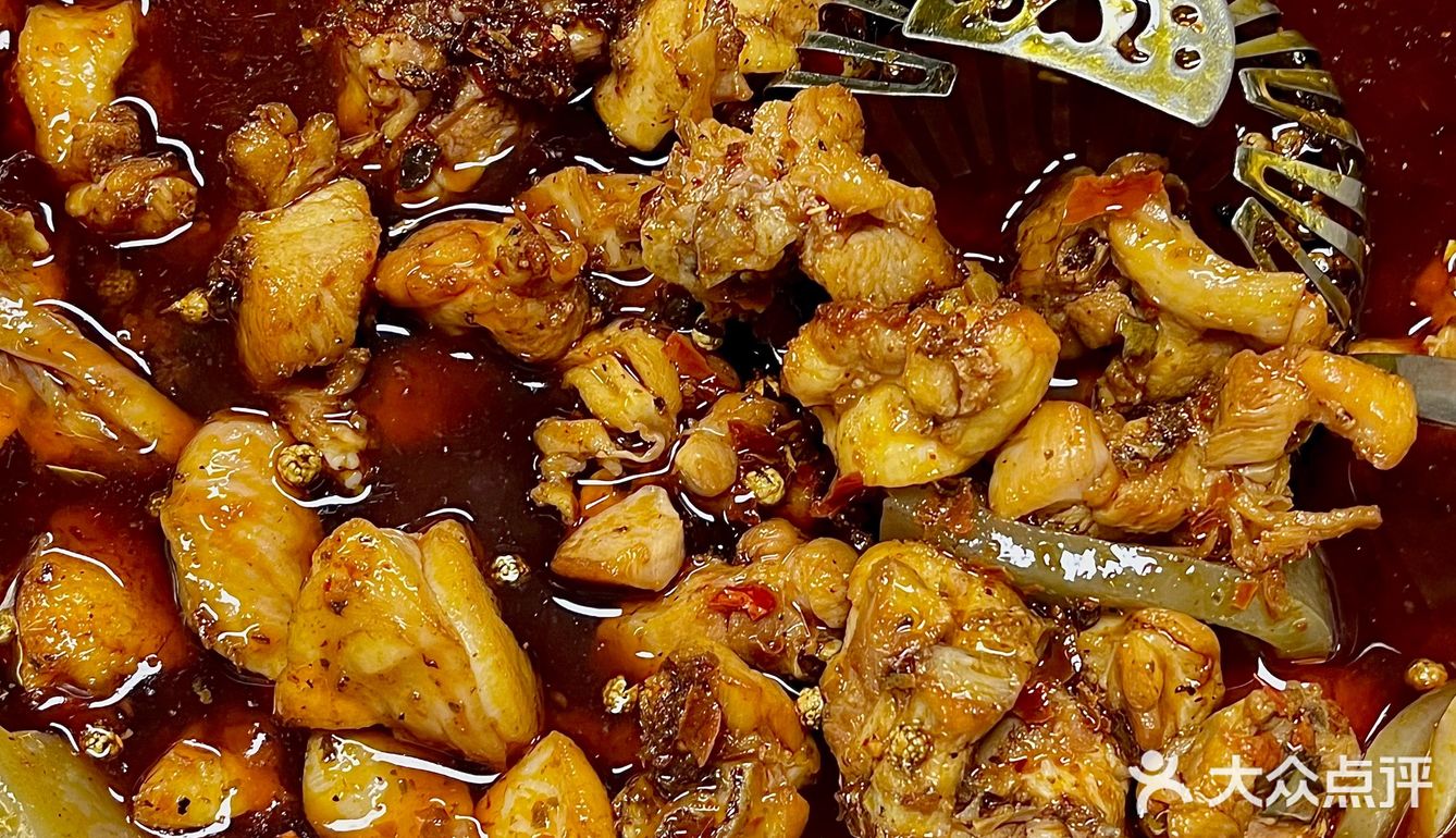 雄起中和兔！！不愧是你！成都最🔥的🐰火锅！！