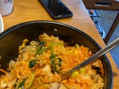 传统石锅拌饭-唯成•韩国炭火烤肉 유성고기