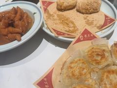 -龍聚祥烧麦馆(万达店)