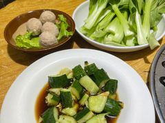 -茸梅路右拐龙虾-农家菜(松江店)