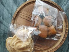 -上海漕河泾万丽酒店