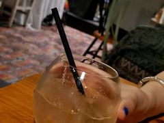 平淡日子里的刺-西西这里民谣酒馆