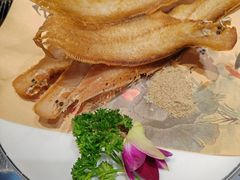 -鸭绿江海鲜烧烤大排档(杏林街店)