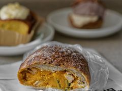 贝贝南瓜芝士香蒜鸡-PAOPAO Bakery&Café(港汇店)