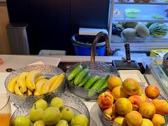 -涨巢·潮玩水疗局