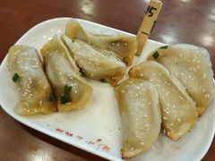 -小姜锅贴(凤凰街店)