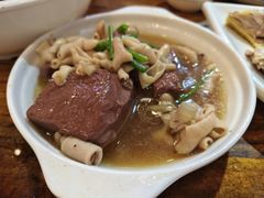 -姐妹鸭仔饭店(湾南路店)