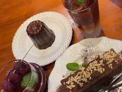 -ZAZA.CAFE.BAR