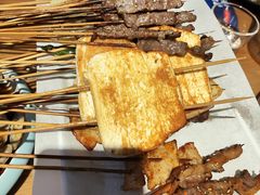 -华府九号海鲜烧烤大排档(龙域店)