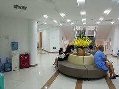 二楼大厅-天津滨江医院·胃肠体检中心
