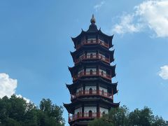 -绳金塔