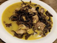 小鸡炖蘑菇-小时候文化餐厅(盘山店)