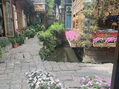 -民食香·腊排骨野生菌美食(木府店)