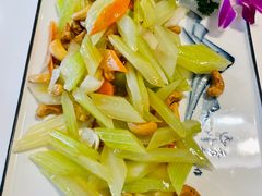 西芹百合-老都一处饺子馆(道里店)