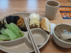 -素满香·全民食养自助(长宁龙之梦店)