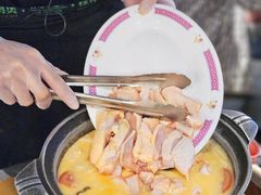 -禄婶鸡煲·打边炉