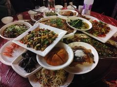 -月圆霖特色农家乐