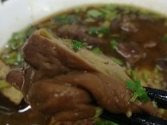 -小胖包子王(定安路店)