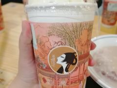 -茶理宜世(花城汇中区店)