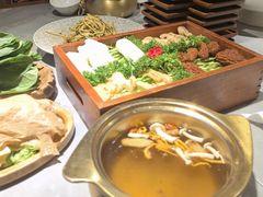 -慢丽江·云南野生菌土鸡锅(付家庄店)