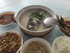 -天乐农家鱼头王(天目湖店)
