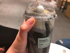 -喜茶(杭州滨江宝龙店)