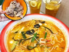 -汤小云火锅米线(钻汇广场店)