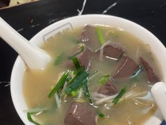 -伍湛记 · 广州老字号(龙津中路店)