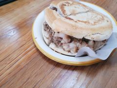 肥瘦夹馍-秦豫肉夹馍(东羊市店)