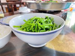 -湘菜时代风味餐厅