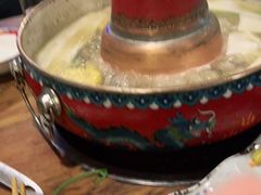 -毛辣果·贵州红酸汤牛肉火锅(西单店)
