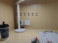 -蓝鲸自习室(将台店)