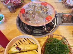 -阿婆情腊排骨火锅(金虹路店)