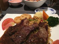 -敦煌山庄摘星阁