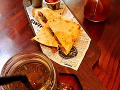 -Hooley's活利仕西餐厅(珠江新城店)