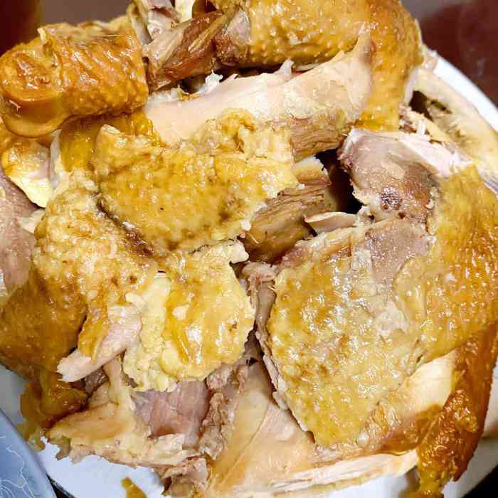 三中巷深州老烧鸡-"这家档口原来在三中巷,当年恰好住着那边,.