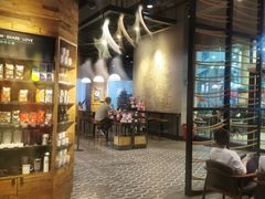 -星巴克臻选(湛江鼎盛广场店)
