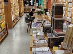 -韬智书店(临桂吾悦店)