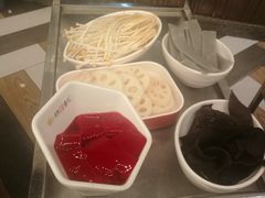 -正渝70年代老火锅(汽博店)
