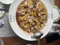 -渔语鱼新川菜Bistro(万象天地店)