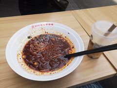 -钟方模白家肥肠粉(春熙店)