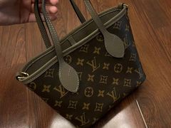 -小飞侠奢侈品回收 寄卖 养护(宝山宝龙广场店)