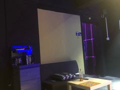 -VR间客漫虚拟现实体验馆(汉街店)