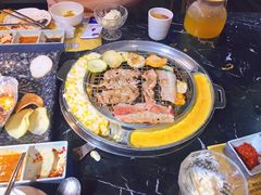 -鹤江桥·红油牛肉粉(SKP店)