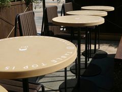 露天位-喜茶(深圳海岸城店)