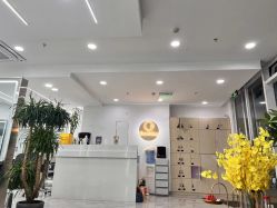 -Coo Hair salon