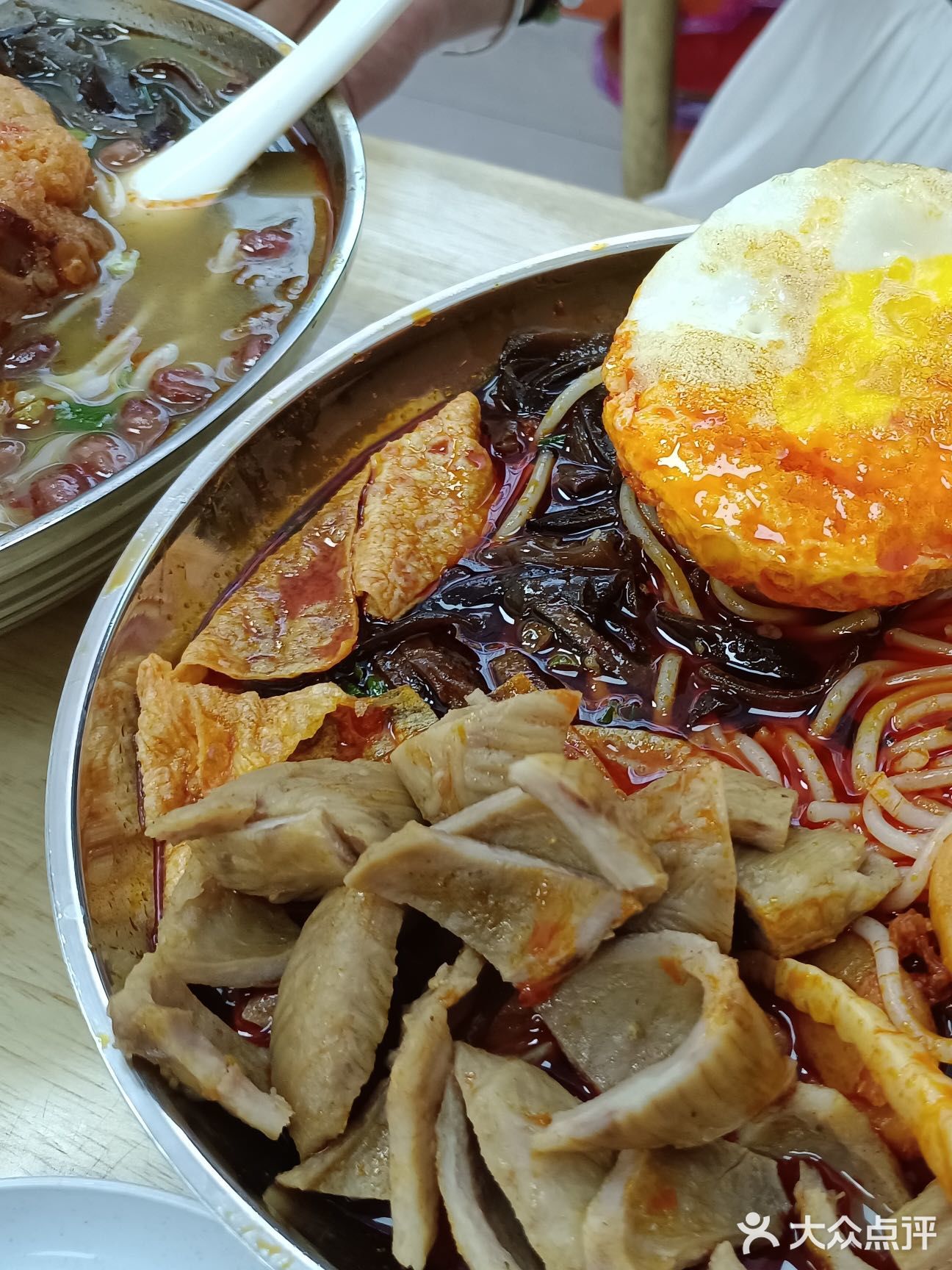 满大碗都是料🍜 这家螺蛳粉就是性价比高
