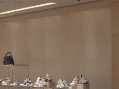 -LV路易威登(德基广场店)